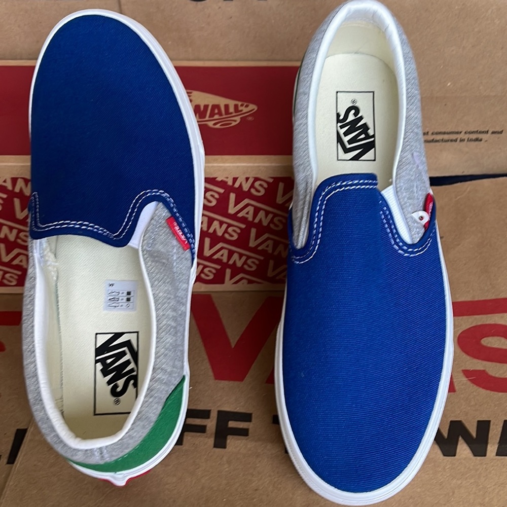 Vans Men’s Classic Slip On Vans Coastal Grey/True White sneakers - Picture 13 of 16